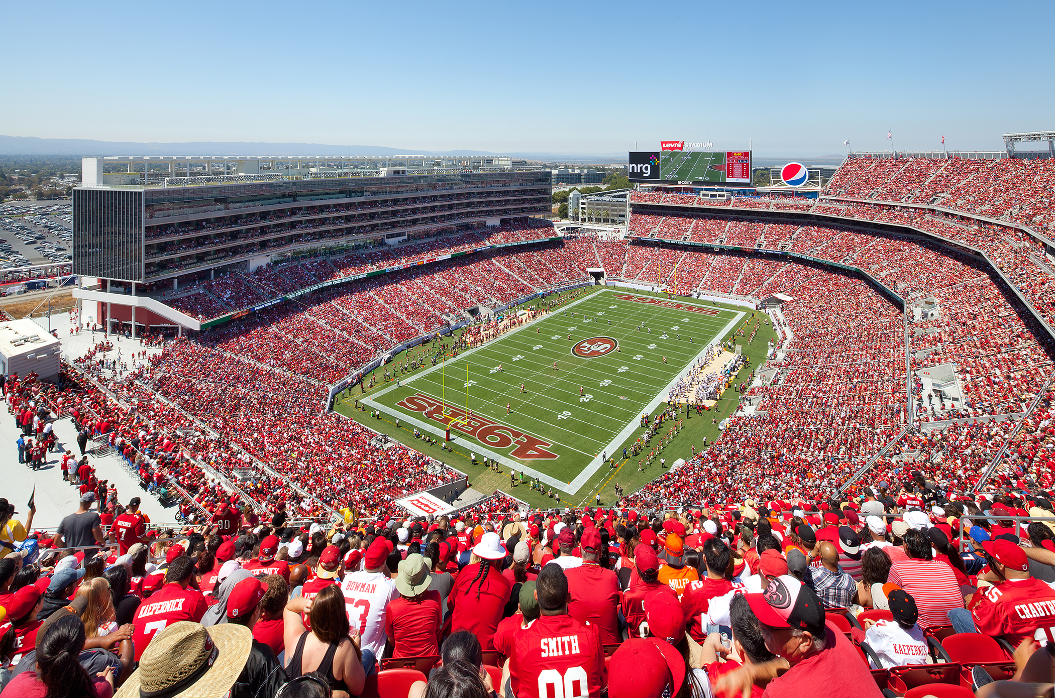 Levis stadium Ext 01 - Lrg